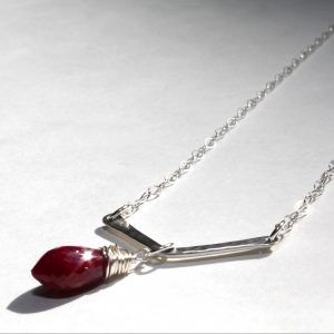 Ruby Drop Necklace – As Seen On TV’s The Vampire Diaries